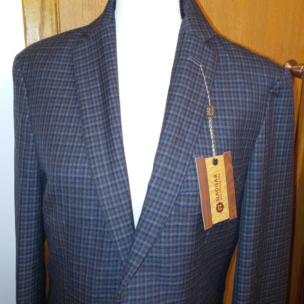 BLAZER Hagger 38R New with tag Blue & Brown